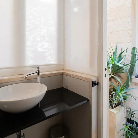 Апартаменты Dimora Barocca Luxury Лечче