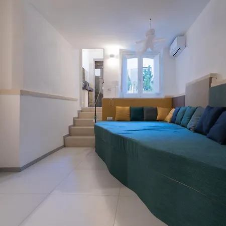 Dimora Barocca Luxury Apartment